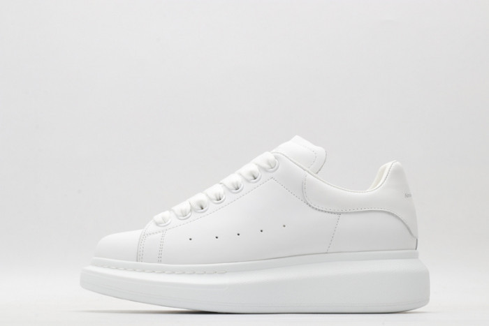 ALEXMQ Sneakers