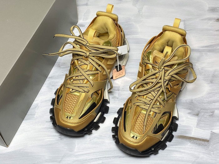 BALCIA Track SNEAKER