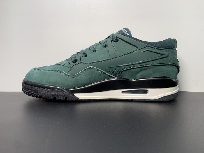 Nigel Sylvester x Air Jordan 4 RM Pro Green Metallic sail HF4334-300
