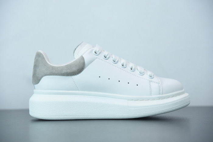 ALEXMQ Sneakers