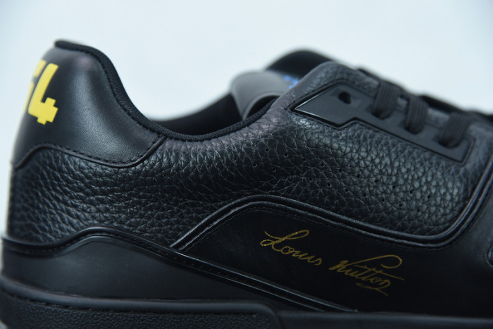 LUSV SNEAKERS