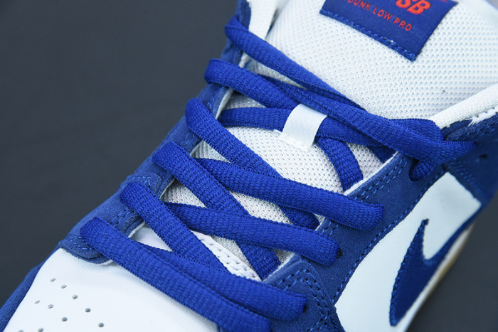 Nike SB Dunk Low LA Dodgers DO9395-400