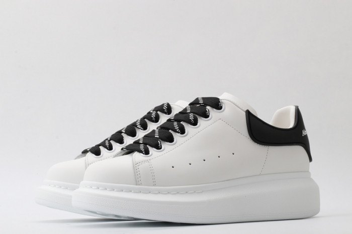 ALEXMQ Sneakers