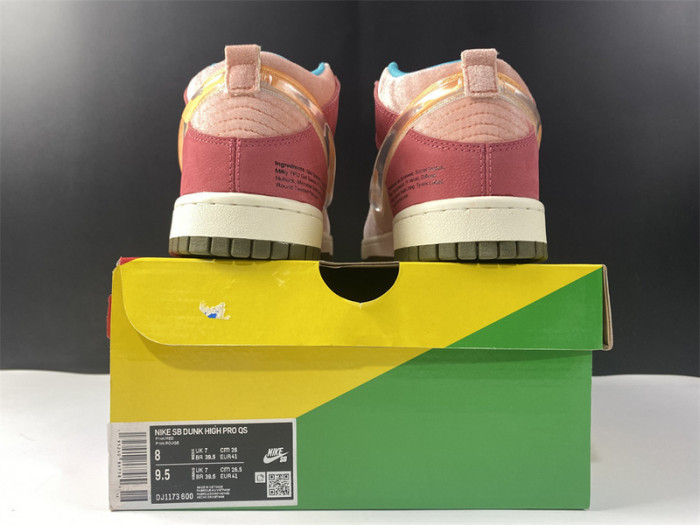 Social Status x Nk SB Dunk High Pro QS DJ1173-600