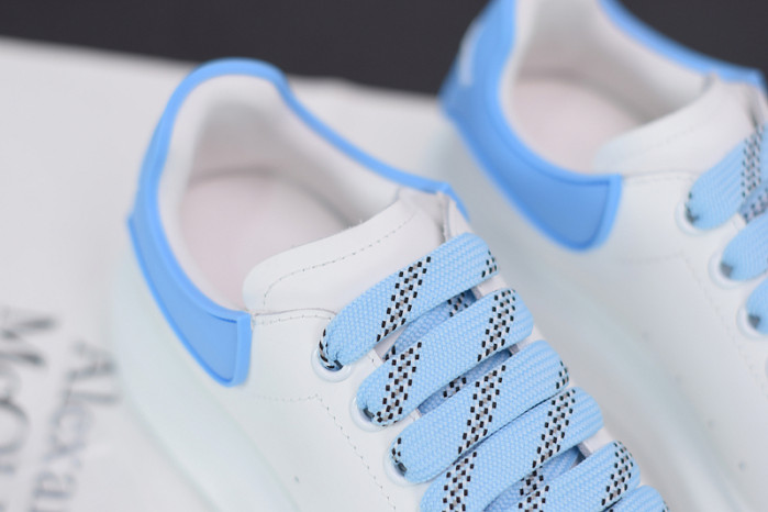 ALEXMQ Sneakers