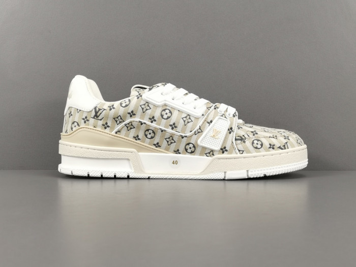 LUSV SNEAKERS