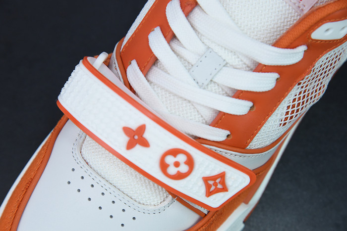 LUSV SNEAKERS