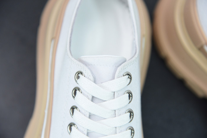 ALEXMQ Sneakers