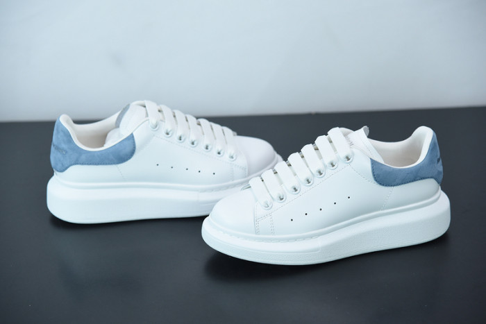 ALEXMQ Sneakers