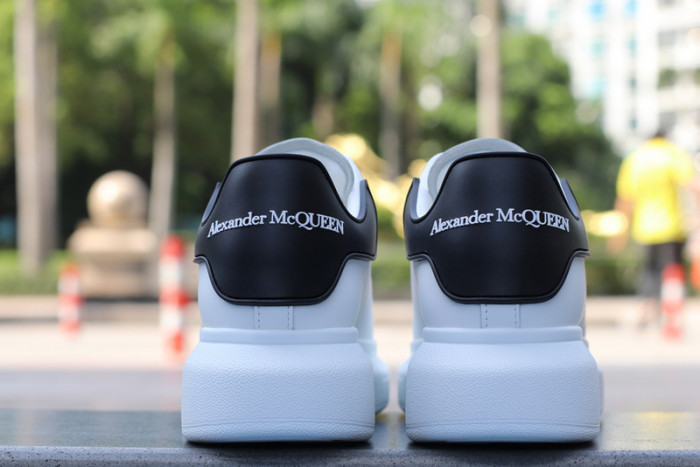 ALEXMQ Sneakers