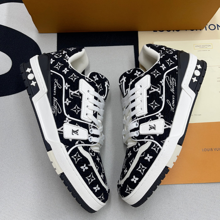 LUSV SNEAKERS