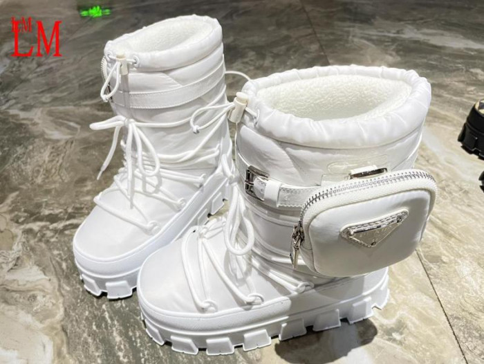 Pra*a boots