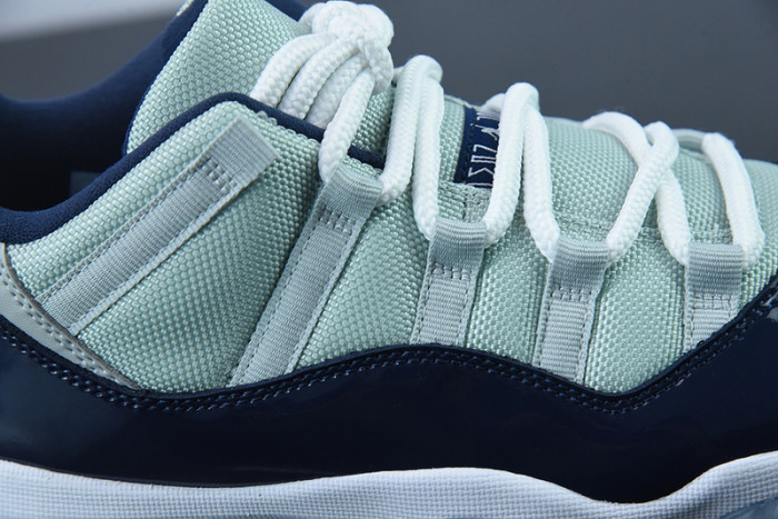 Air Jordan 11 Retro Low 