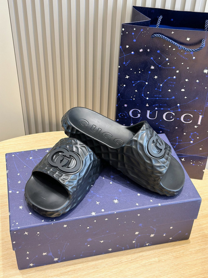 GCI GG Slide Sandal