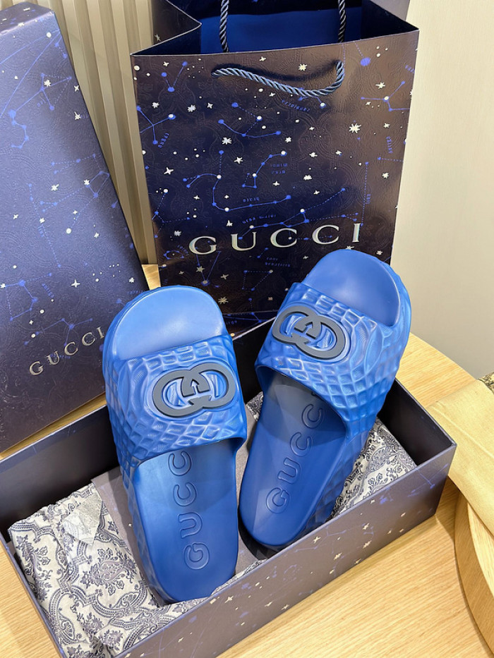 GCI GG Slide Sandal