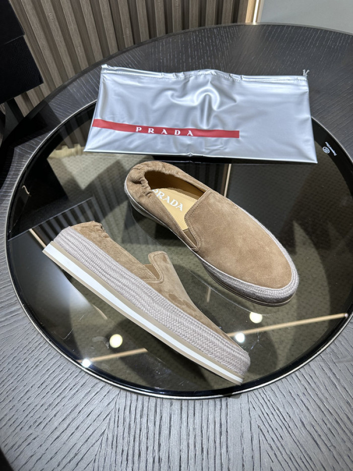 PRDA Sneaker