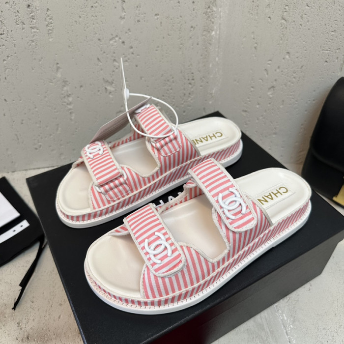 CN Slide Sandal