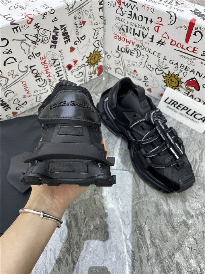 DG SNEAKER