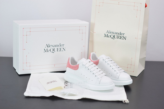 ALEXMQ Sneakers