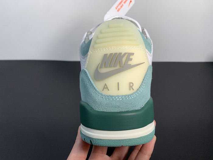 Air Jordan 3 DT8532-130