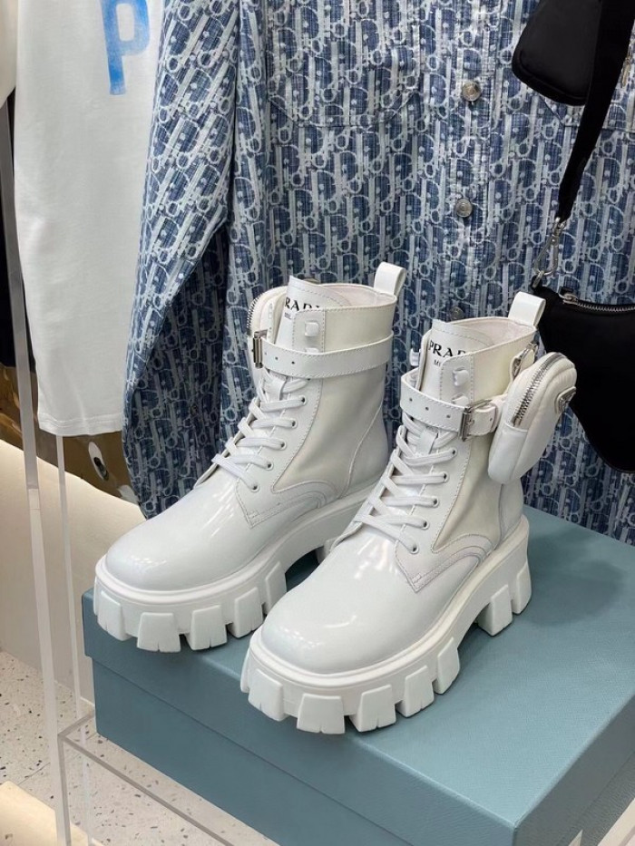 Pra*a boots