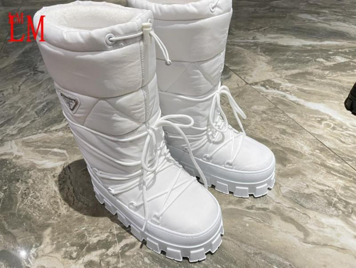 Pra*a boots