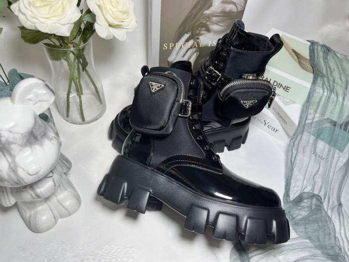 Pra*a boots