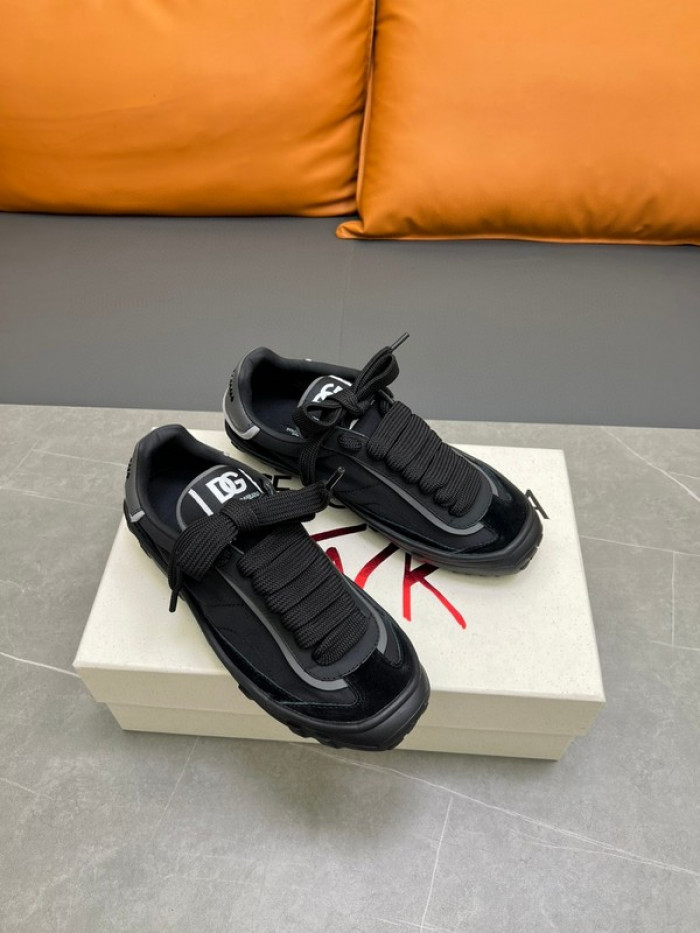 DG SNEAKER