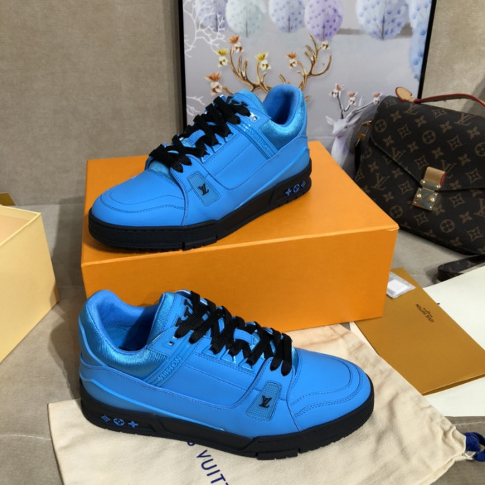 LUSV SNEAKERS