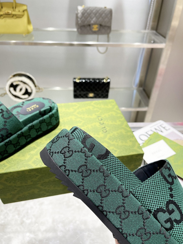GCI GG Slide Sandal