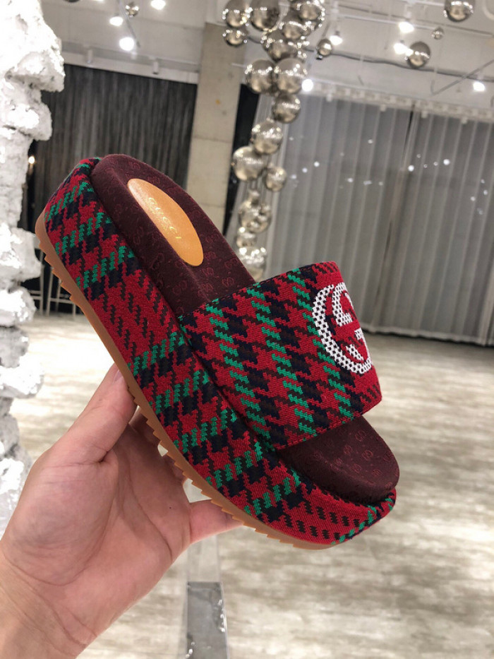 GCI GG Slide Sandal