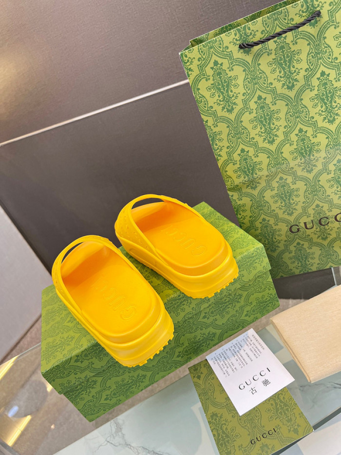 GCI GG Slide Sandal