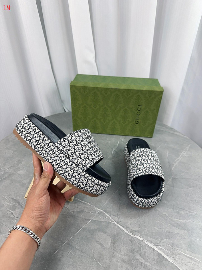 GCI GG Slide Sandal