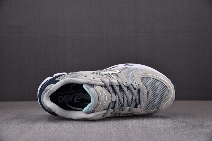 As*ic*s gel kayano 14 