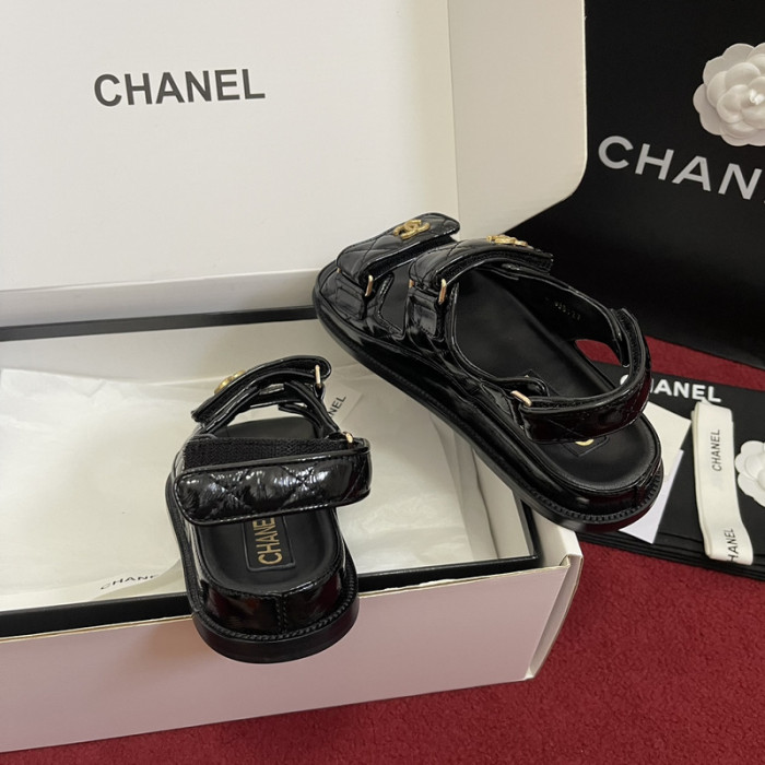 CN Slide Sandal