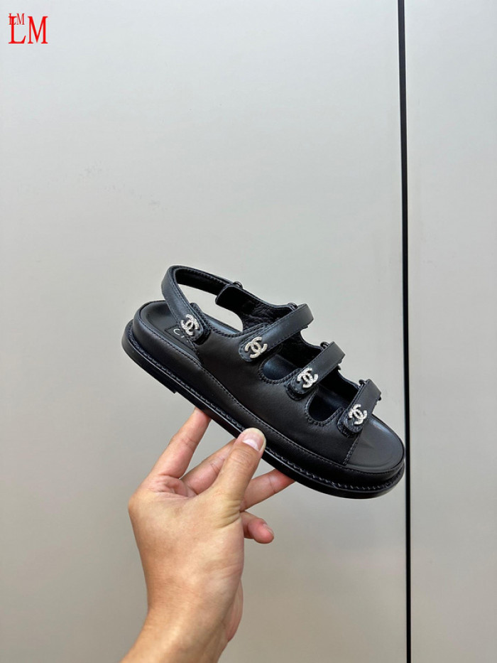 CN Slide Sandal