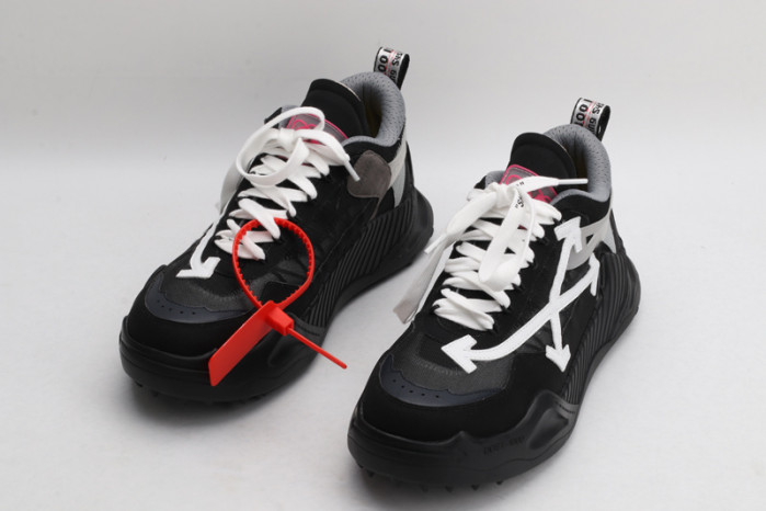 OFW C/O ODSY-1000 SNEAKER