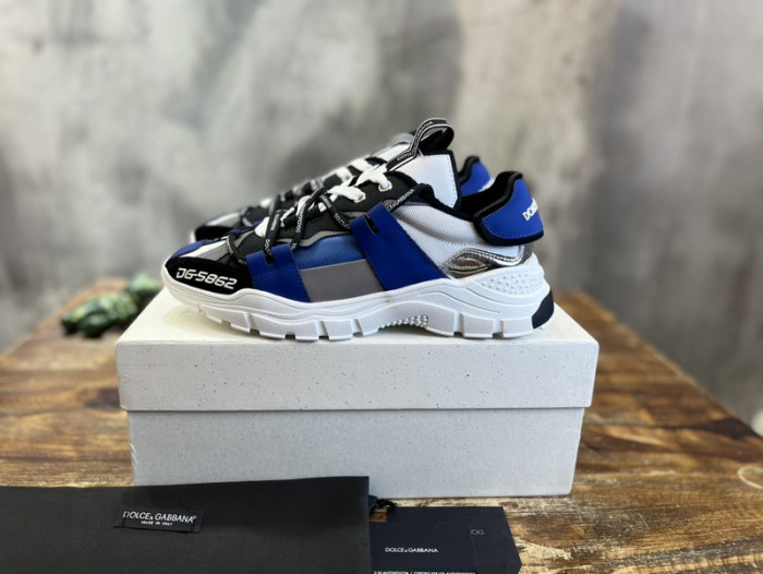 DG SNEAKER