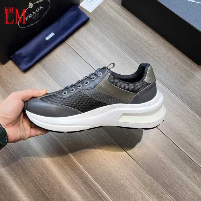 PRDA Sneaker