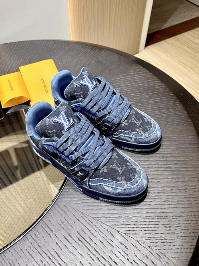 LUSV SNEAKERS