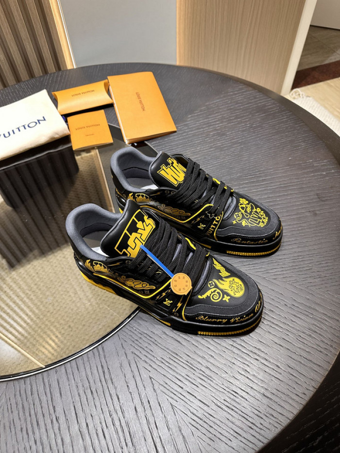 LUSV SNEAKERS