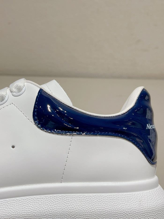 ALEXMQ Sneakers
