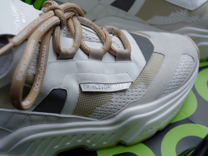 DG SNEAKER