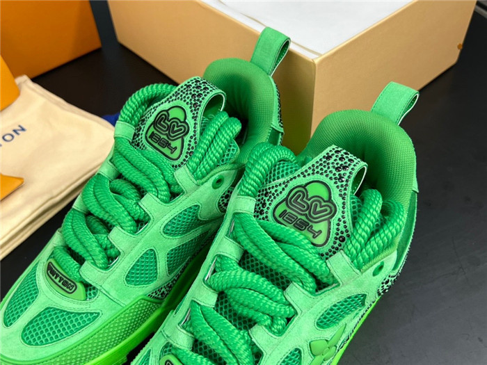 LUSV SNEAKERS