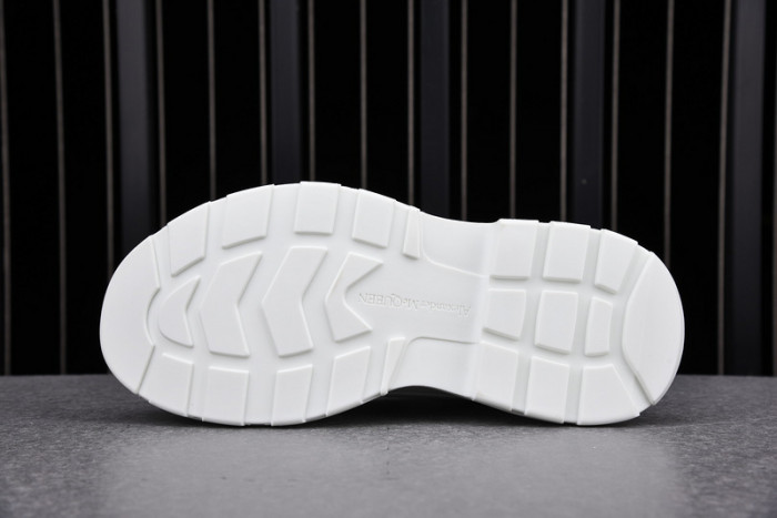 ALEXMQ Sneakers