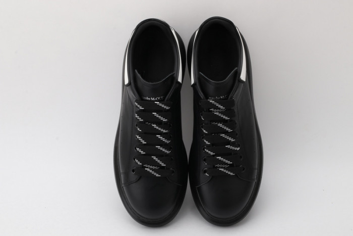 ALEXMQ Sneakers