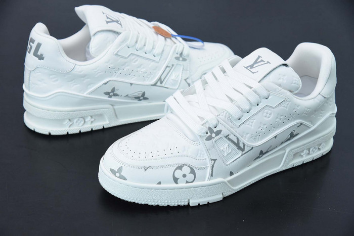LUSV SNEAKERS