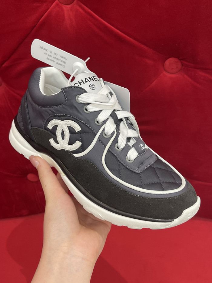 CHNL Sneaker