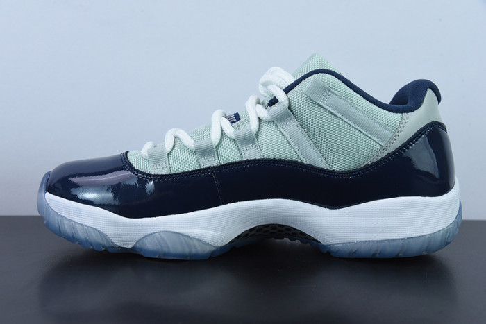 Air Jordan 11 Retro Low 