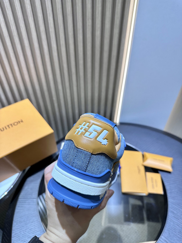 LUSV SNEAKERS